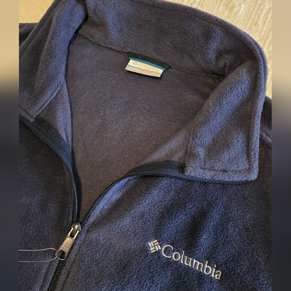 NWT Columbia Steens Mountain Vest, Size XL - Picture 2 of 10